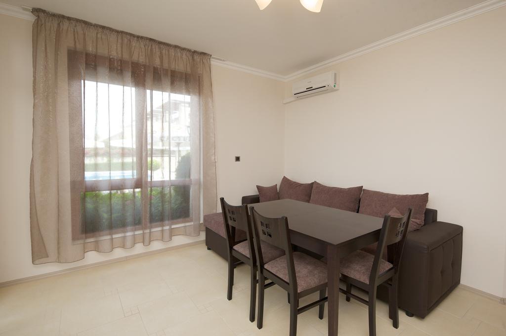Mars Apartments In Tryavna Beach Complex สวิติ วลัส ห้อง รูปภาพ